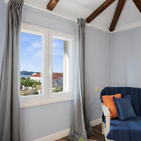 بيت للعطل Terracotta