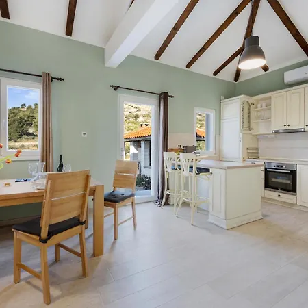 Terracotta Holiday home