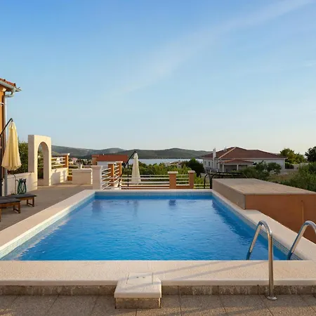 Terracotta Holiday home *