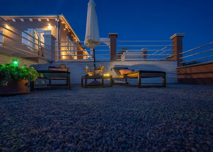 Vikendica Terracotta