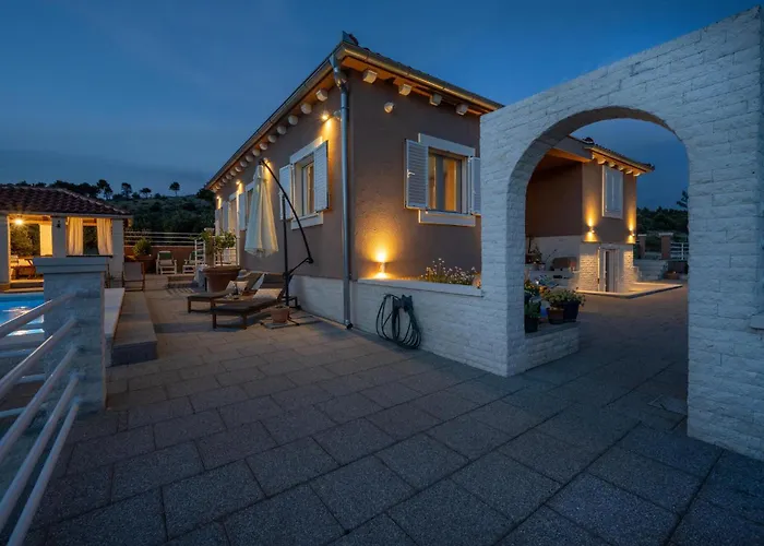 Terracotta בית נופש ז'אבוריץ'